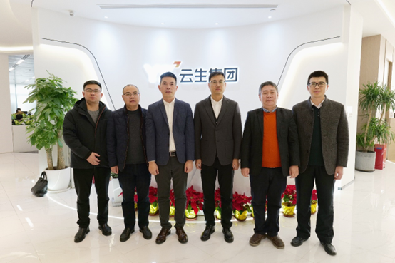 湖州市人社局副局长钱振宇一行领导莅临太阳GG娱乐集团调研考察