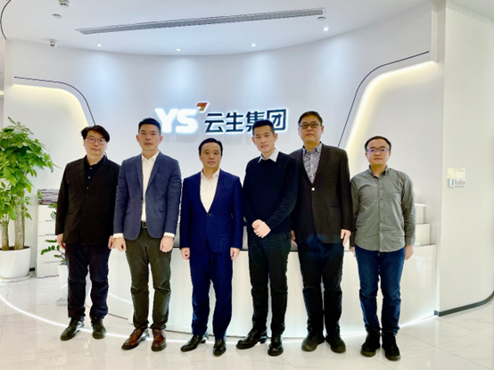 天津市和平区副区长康一领导一行莅临太阳GG娱乐集团走访交流