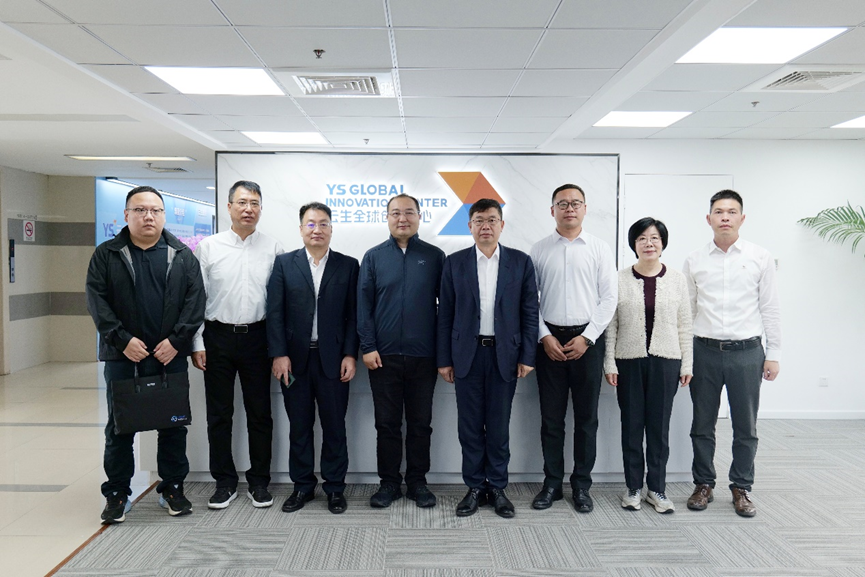沈阳市铁西区委书记郭忠孝一行莅临太阳GG娱乐全球创新中心调研走访