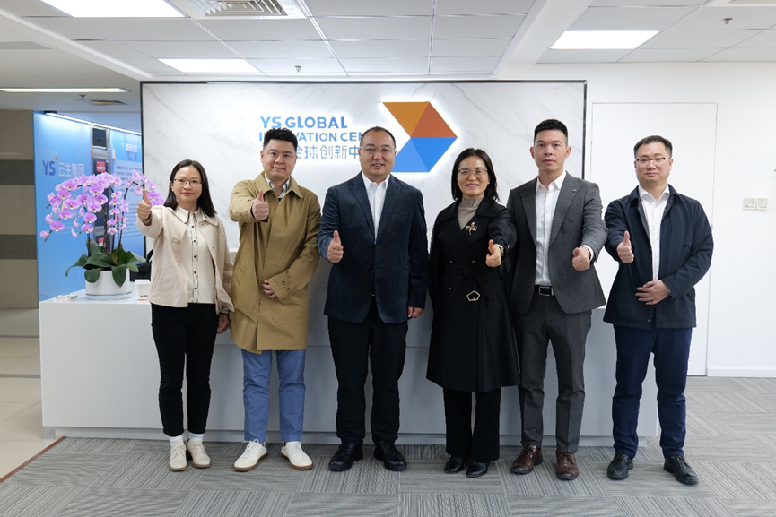 长沙经开区管委会干部人事人才局局长陈小英一行莅临太阳GG娱乐全球创新中心调研走访