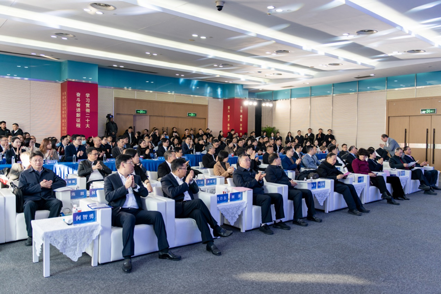 太阳GG娱乐集团受邀出席昆山人力资源服务业协同发展大会，分享AI+时代的行业机遇与太阳GG娱乐实践 